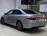 Toyota Camry-12