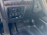 Toyota Land Cruiser-9