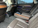 Audi A8-7