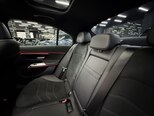 Mercedes E 300 e-11