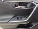 Toyota RAV4-4