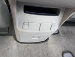 Kia Carnival-9