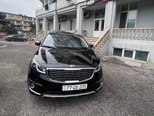 Kia Carnival-5