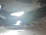 Tesla Model S-3