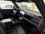 Land Rover Defender-13
