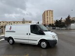 Ford Transit-10