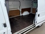 Ford Transit-17