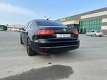 Volkswagen Jetta-7