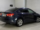 Chevrolet Cruze-12