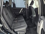Toyota Land Cruiser Prado-12