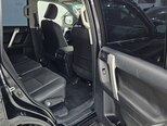 Toyota Land Cruiser Prado-13