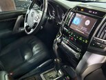 Toyota Land Cruiser-18