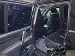 Toyota Land Cruiser-10