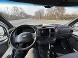 Ford Transit-7