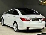 Hyundai Sonata-7