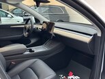 Tesla Model Y-10