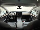 Tesla Model Y-11