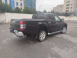 Mitsubishi L200-11