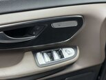 Mercedes V 250-11