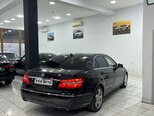 Mercedes E 220 d-12
