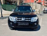 Mitsubishi Pajero-1