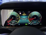 Mercedes E 300-9