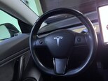 Tesla Model 3-7