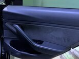 Tesla Model 3-12