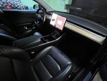 Tesla Model 3-8