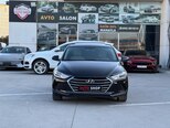 Hyundai Elantra-13