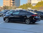 Hyundai Elantra-9