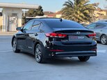Hyundai Elantra-7