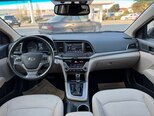 Hyundai Elantra-15