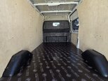 Ford Transit-3