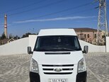 Ford Transit-20