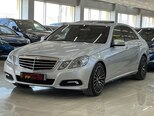 Mercedes E 220 d-3