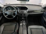 Mercedes E 220 d-12