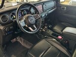 Jeep Wrangler-9