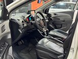 Chevrolet Aveo-11