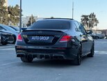Mercedes E 300-5