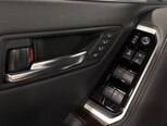 Toyota Land Cruiser-11