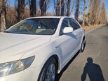 Toyota Camry-7