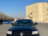 Volkswagen Touareg-3