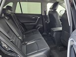 Toyota RAV4-12