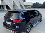 Kia Carnival-11