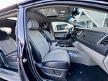 Kia Carnival-12