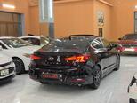 Hyundai Elantra-16
