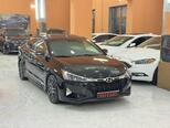 Hyundai Elantra-6