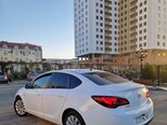Opel Astra-2