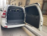 Toyota Land Cruiser Prado-12